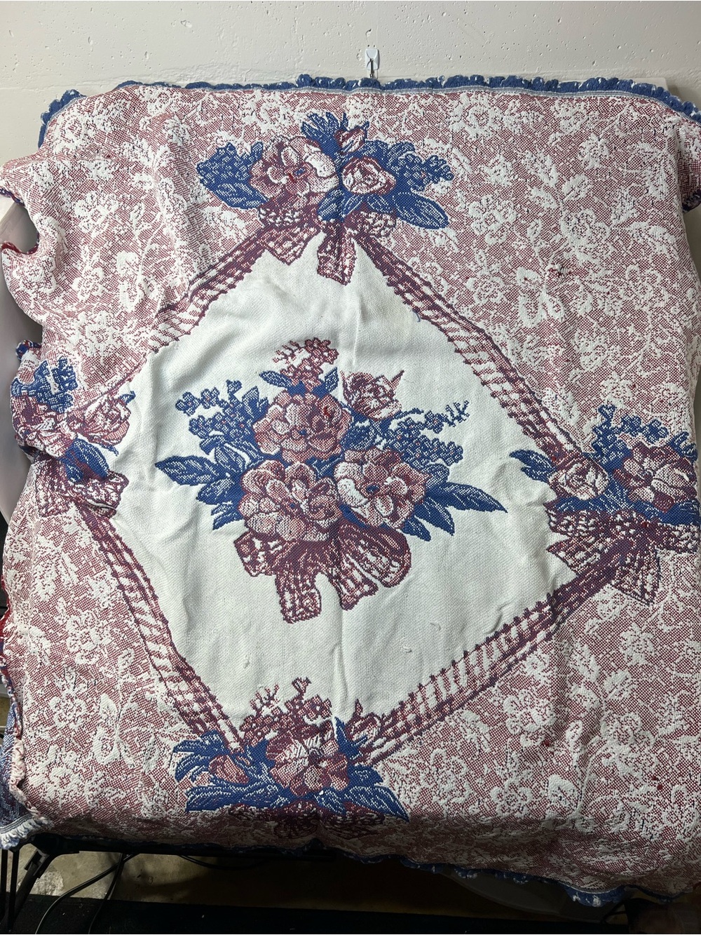 Floral Tapestry Throw Blanket Pink Blue White Colorful blanket